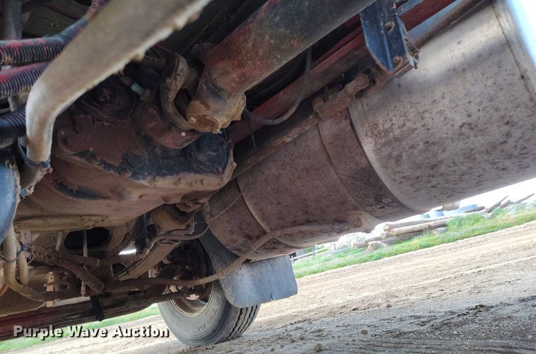 image for item DP4963 1989 Freightliner FLD semi truck