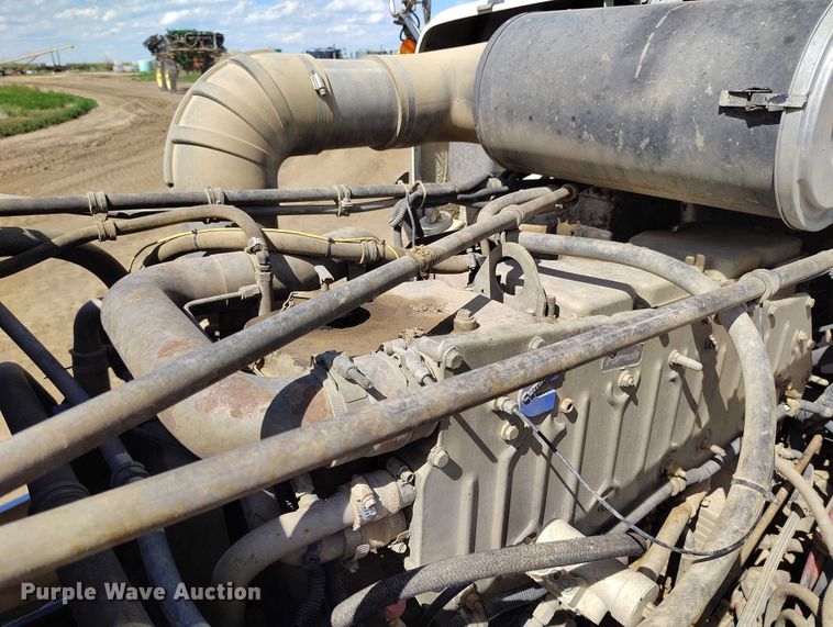 image for item DP4963 1989 Freightliner FLD semi truck