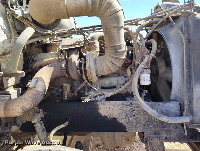 image for item DP4963 1989 Freightliner FLD semi truck