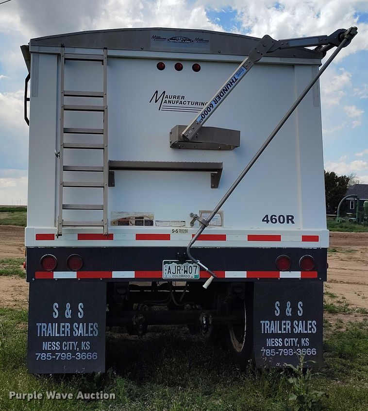 image for item DP4964 2014 Maurer grain trailer