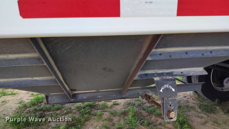 image for item DP4964 2014 Maurer grain trailer