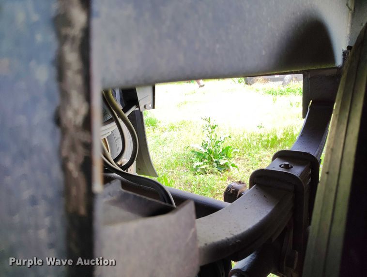 image for item DP4964 2014 Maurer grain trailer