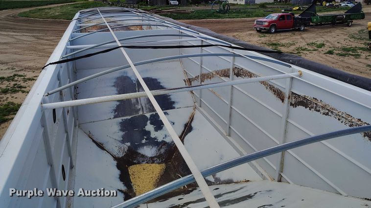 image for item DP4964 2014 Maurer grain trailer