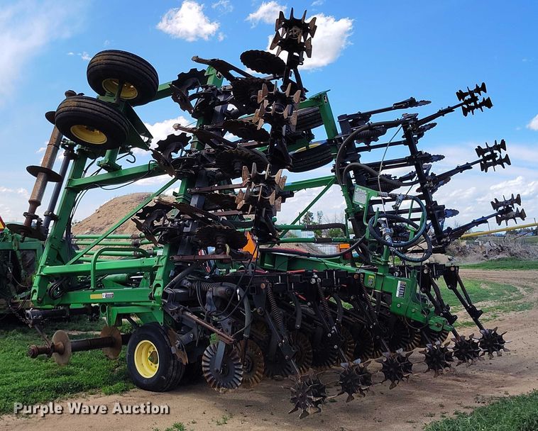 image for item DP4968 John Deere 2510S strip-till