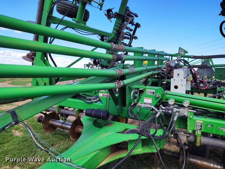 image for item DP4968 John Deere 2510S strip-till