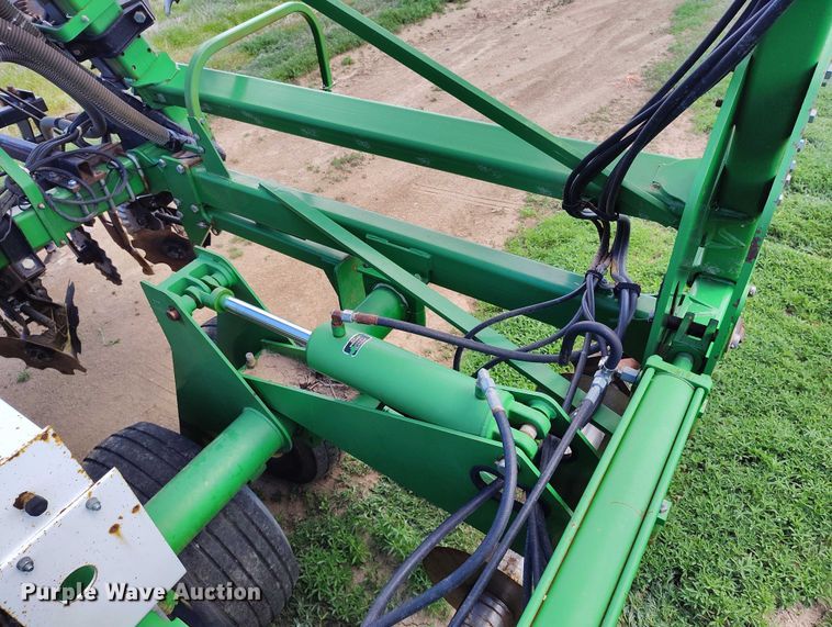 image for item DP4968 John Deere 2510S strip-till