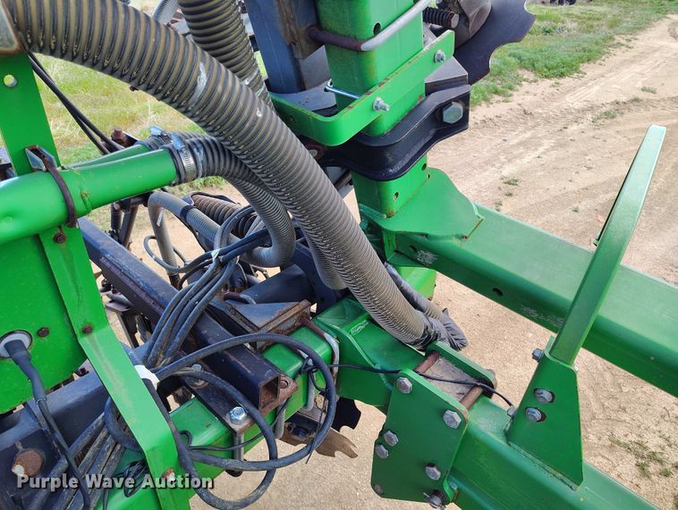 image for item DP4968 John Deere 2510S strip-till