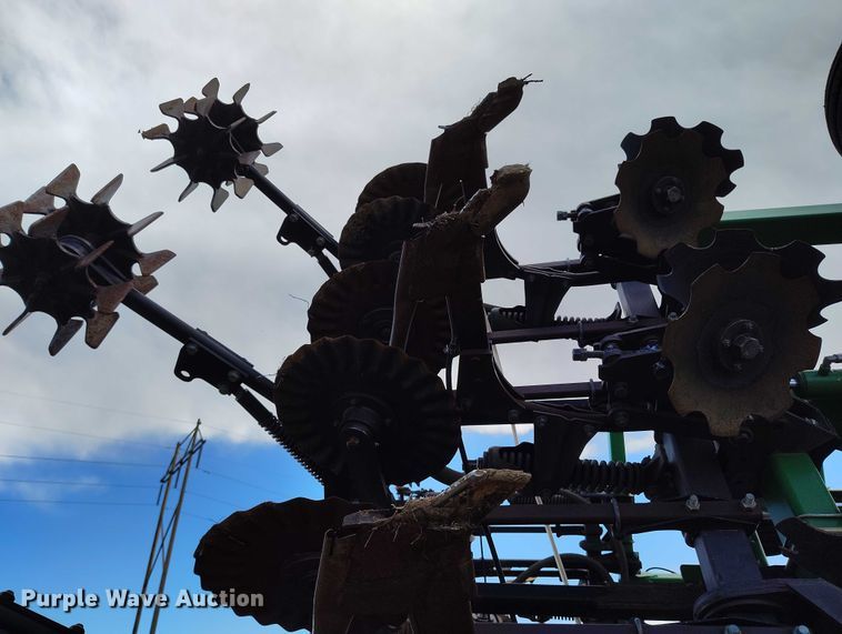 image for item DP4968 John Deere 2510S strip-till