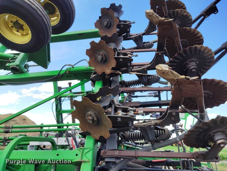 image for item DP4968 John Deere 2510S strip-till