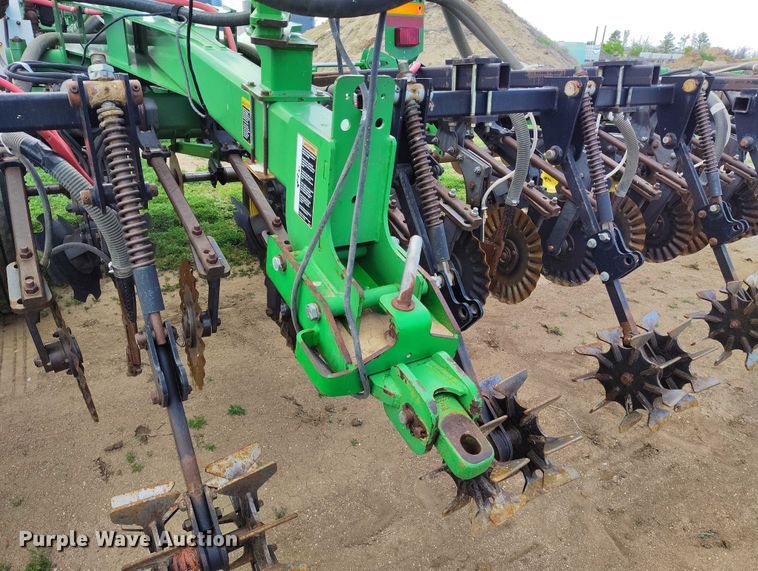 image for item DP4968 John Deere 2510S strip-till