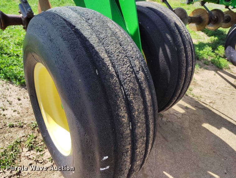 image for item DP4968 John Deere 2510S strip-till