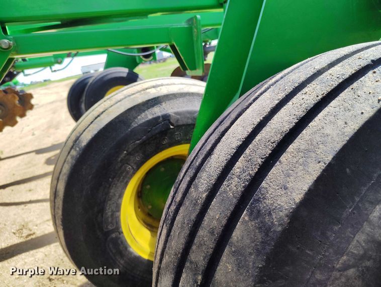 image for item DP4968 John Deere 2510S strip-till