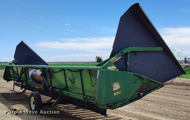 image for item DP4970 1993 John Deere 930 rigid head