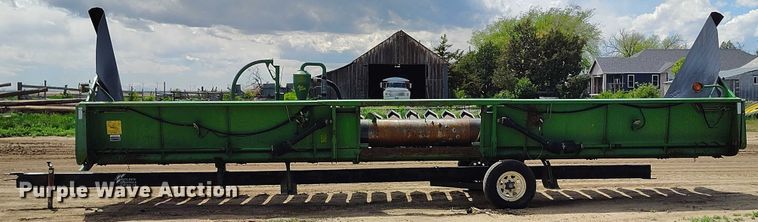 image for item DP4970 1993 John Deere 930 rigid head