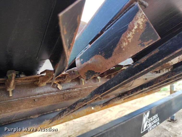 image for item DP4970 1993 John Deere 930 rigid head