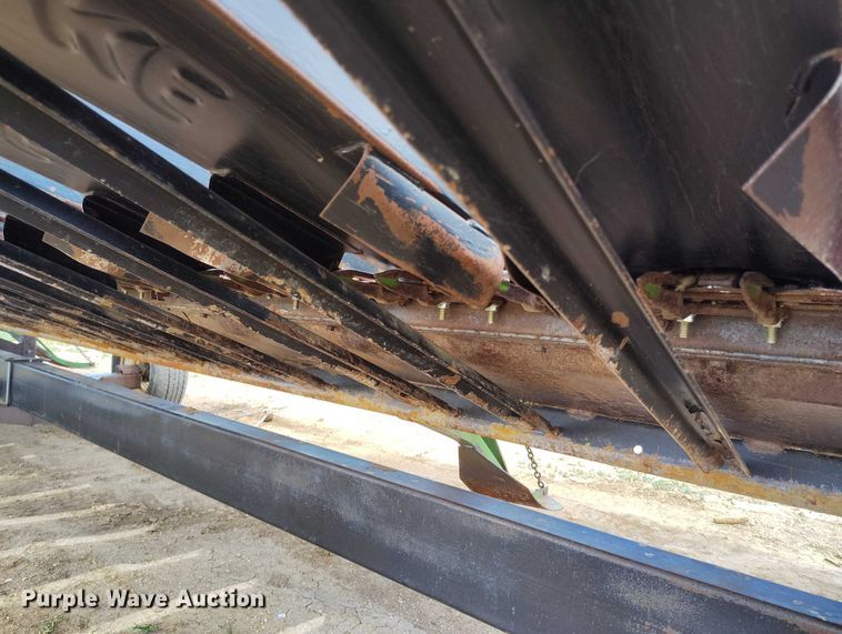 image for item DP4970 1993 John Deere 930 rigid head