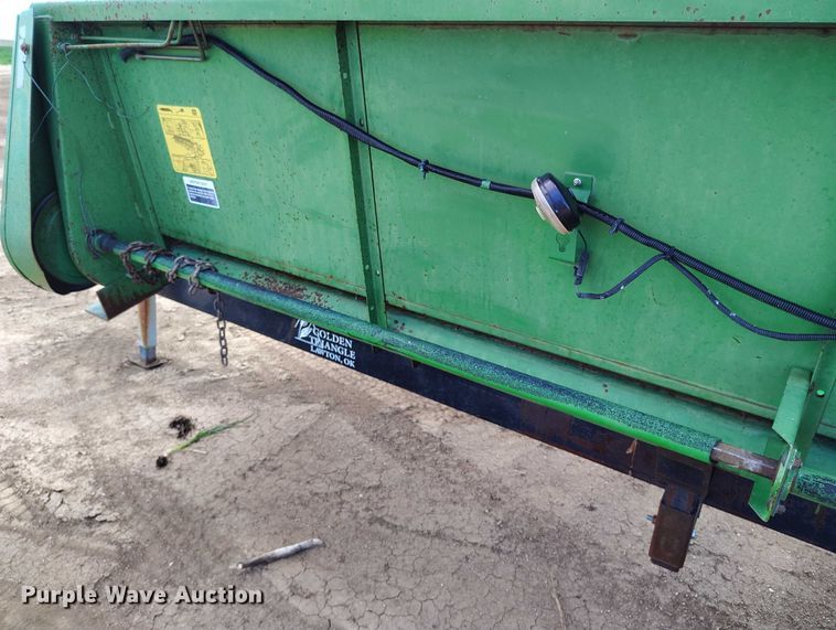 image for item DP4970 1993 John Deere 930 rigid head