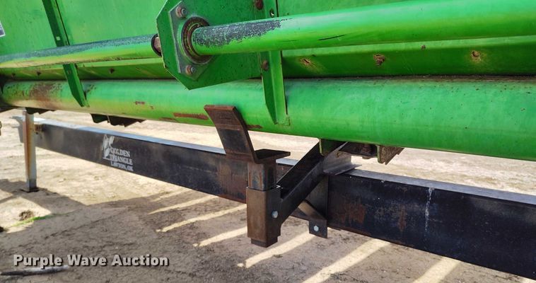image for item DP4970 1993 John Deere 930 rigid head