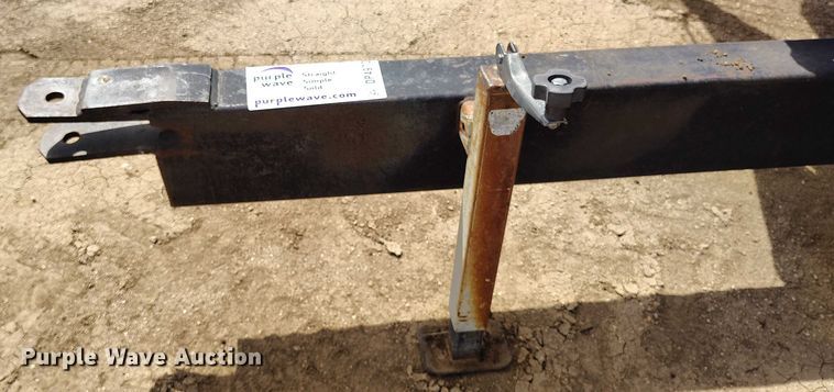 image for item DP4970 1993 John Deere 930 rigid head