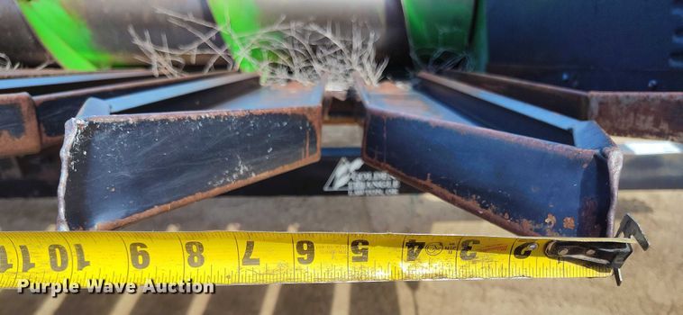 image for item DP4970 1993 John Deere 930 rigid head