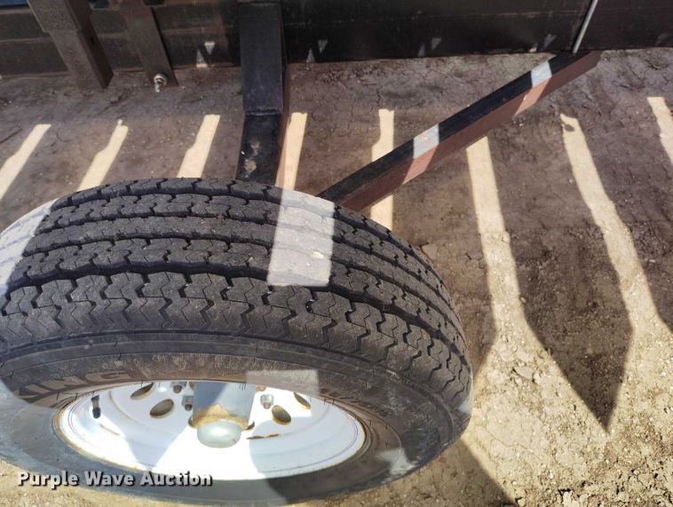 image for item DP4970 1993 John Deere 930 rigid head