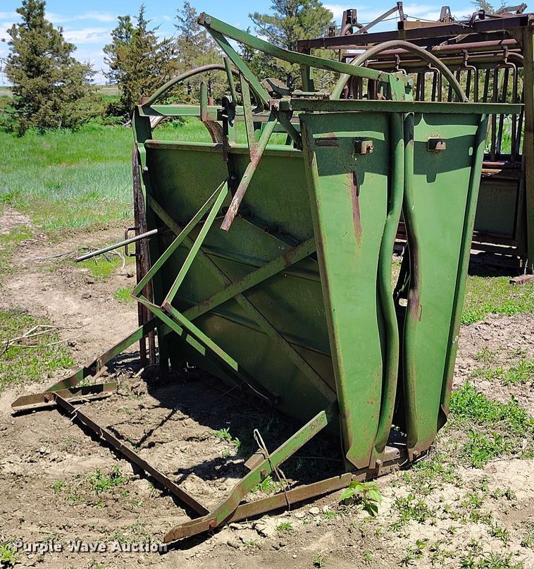 image for item DP4971 Powder River calf table