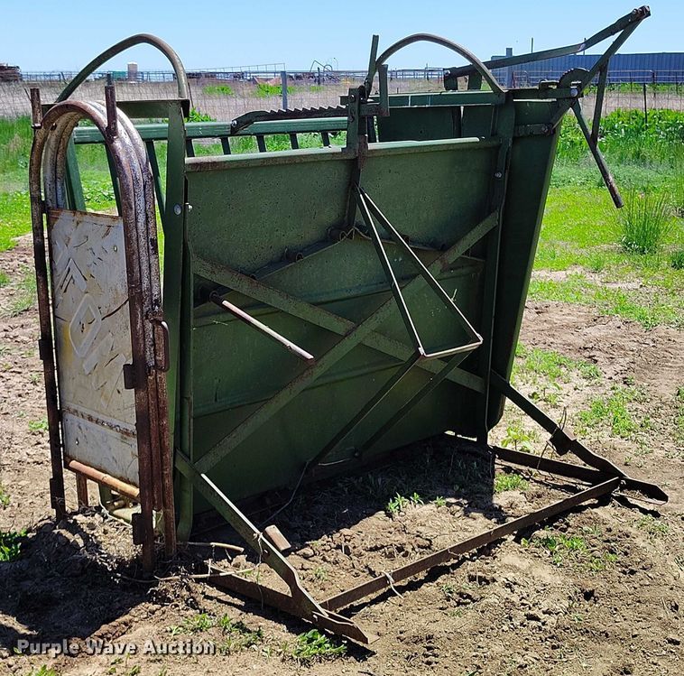 image for item DP4971 Powder River calf table