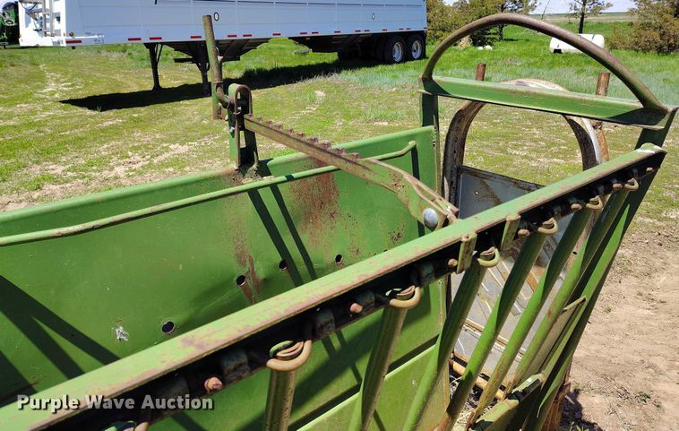 image for item DP4971 Powder River calf table