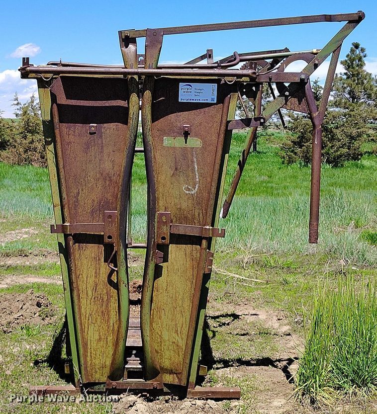 image for item DP4972 Powder River  squeeze chute