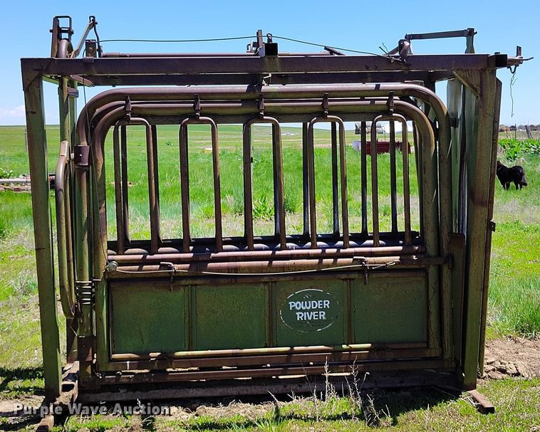 image for item DP4972 Powder River  squeeze chute