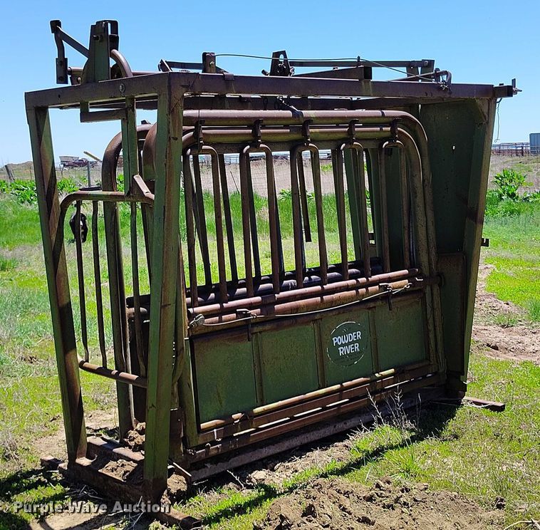 image for item DP4972 Powder River  squeeze chute