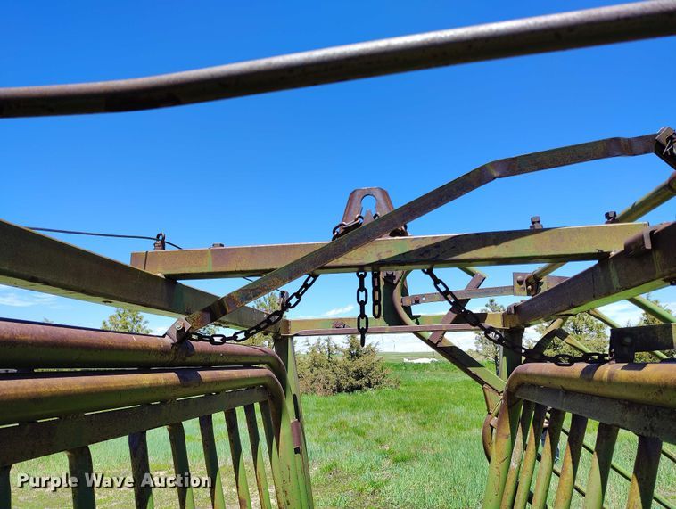 image for item DP4972 Powder River  squeeze chute