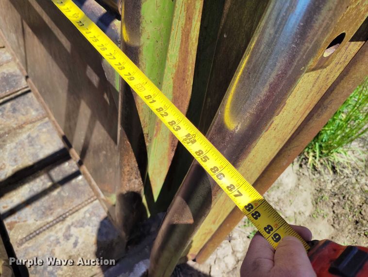 image for item DP4972 Powder River  squeeze chute