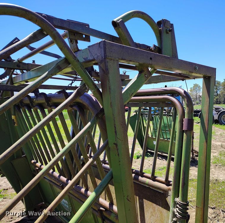 image for item DP4972 Powder River  squeeze chute