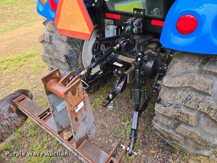 image for item DP6392 2021 New Holland Boomer 50 MFWD tractor