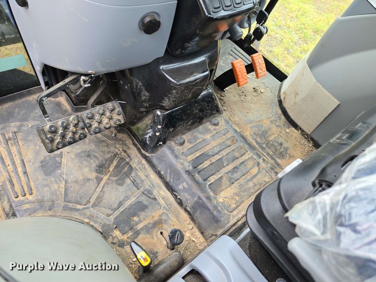 image for item DP6392 2021 New Holland Boomer 50 MFWD tractor