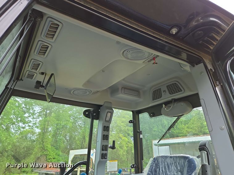 image for item DP6392 2021 New Holland Boomer 50 MFWD tractor