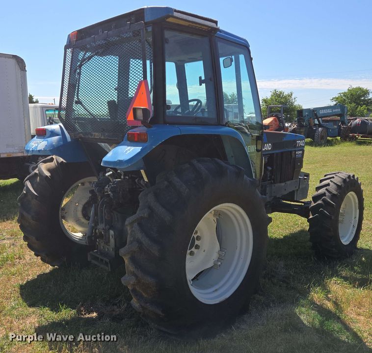image for item DT4881 New Holland 7740 MFWD tractor