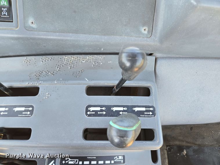 image for item DT4881 New Holland 7740 MFWD tractor