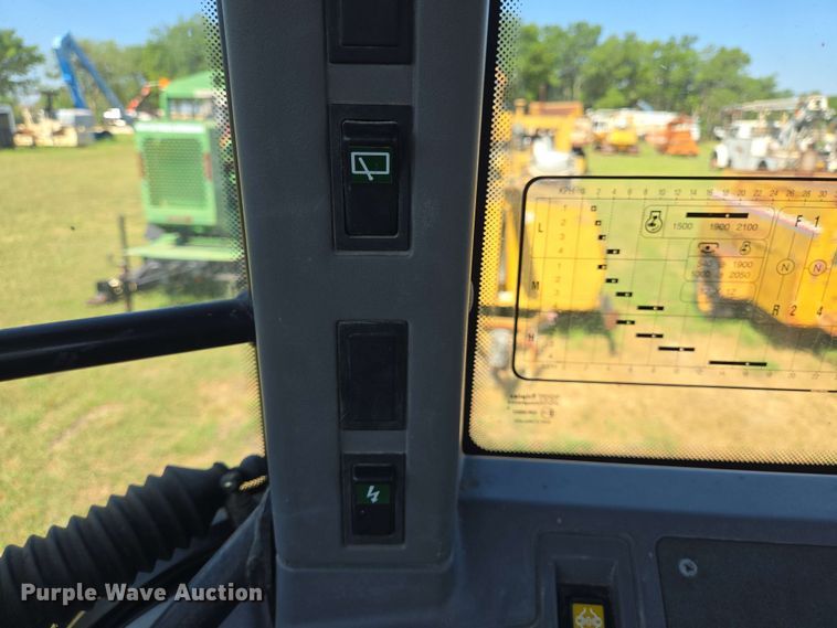 image for item DT4881 New Holland 7740 MFWD tractor