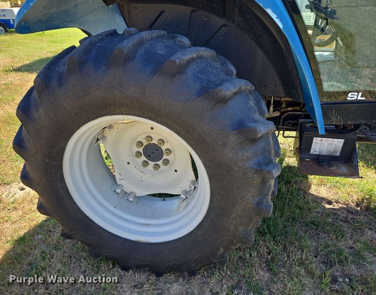 image for item DT4881 New Holland 7740 MFWD tractor