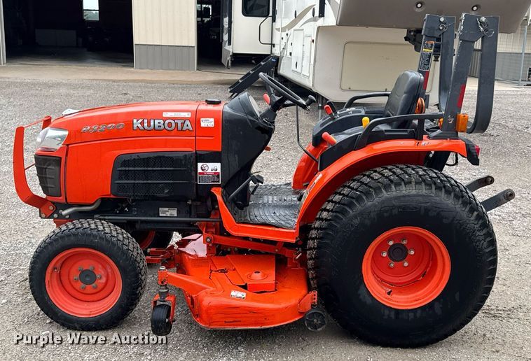image for item DU9151 2008 Kubota B3200HSD MFWD tractor