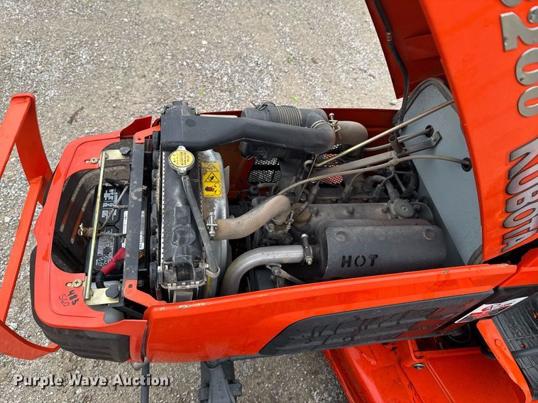 image for item DU9151 2008 Kubota B3200HSD MFWD tractor