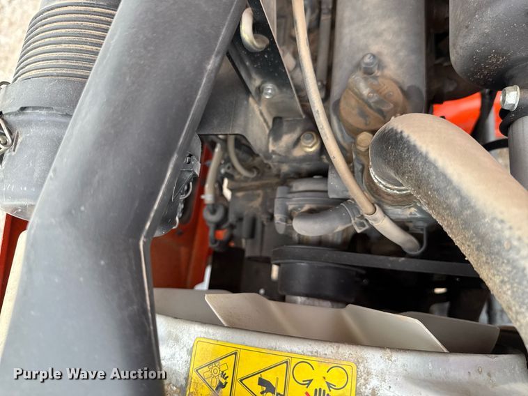 image for item DU9151 2008 Kubota B3200HSD MFWD tractor