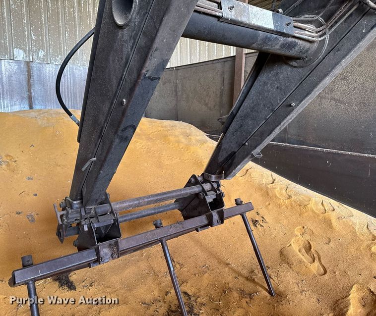 image for item DU9167 1991 John Deere 2955 MFWD tractor