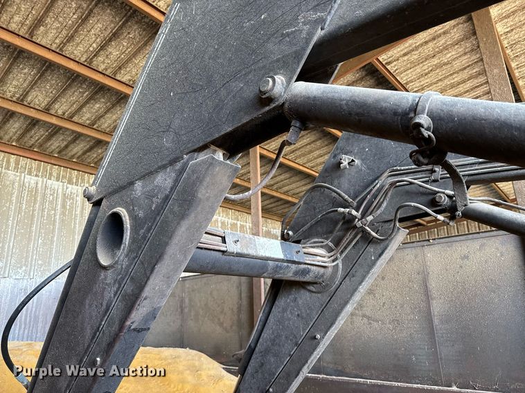 image for item DU9167 1991 John Deere 2955 MFWD tractor