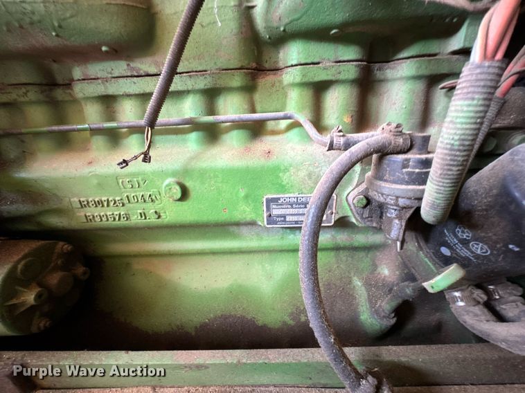 image for item DU9167 1991 John Deere 2955 MFWD tractor