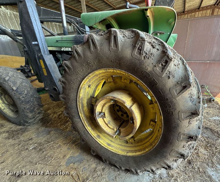 image for item DU9167 1991 John Deere 2955 MFWD tractor