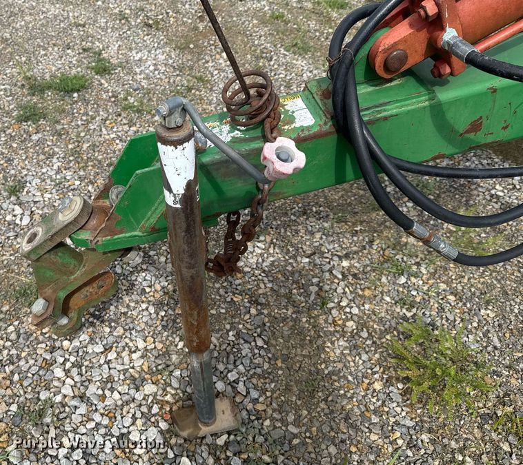 image for item DU9169 Great Plains Solid Stand 1500 grain drill