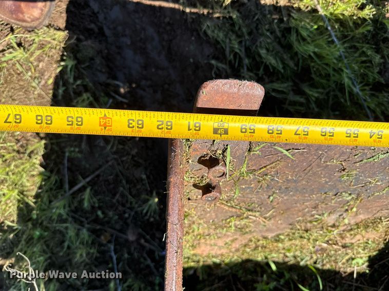 image for item DU9787 1961 John Deere 3010 tractor